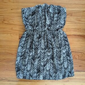 Love Reign Black and White Strapless Dress